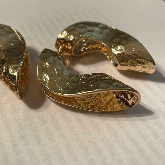 Zara Gold Irregular Front And Back Hoop - Picture 7 of 15